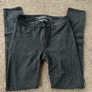American Eagle super stretch Jegging